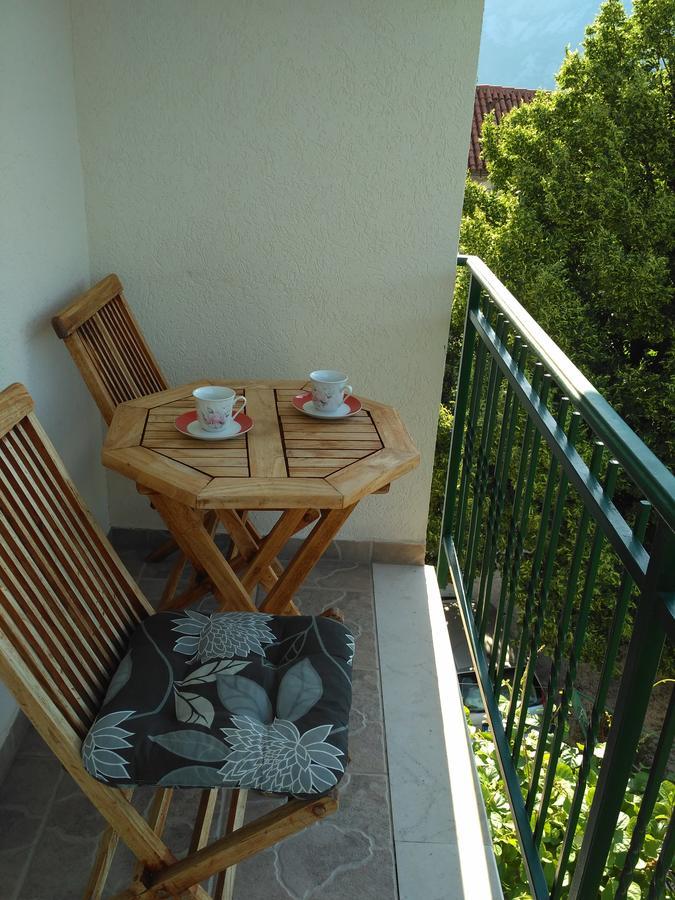 Apartmani Villa Radovic Risan Exterior foto